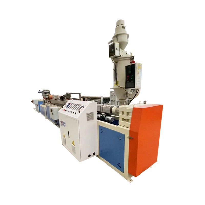 PP/PC lucerna casu productio linea